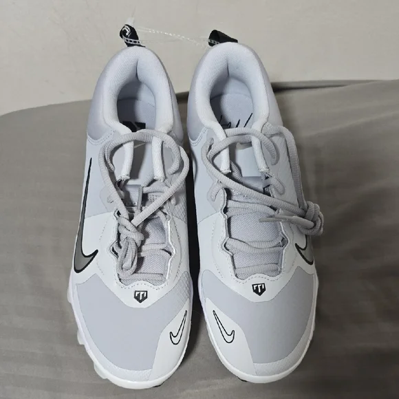 Nike Kids' White and Light Gray Sneakers - Picture 5 of 6